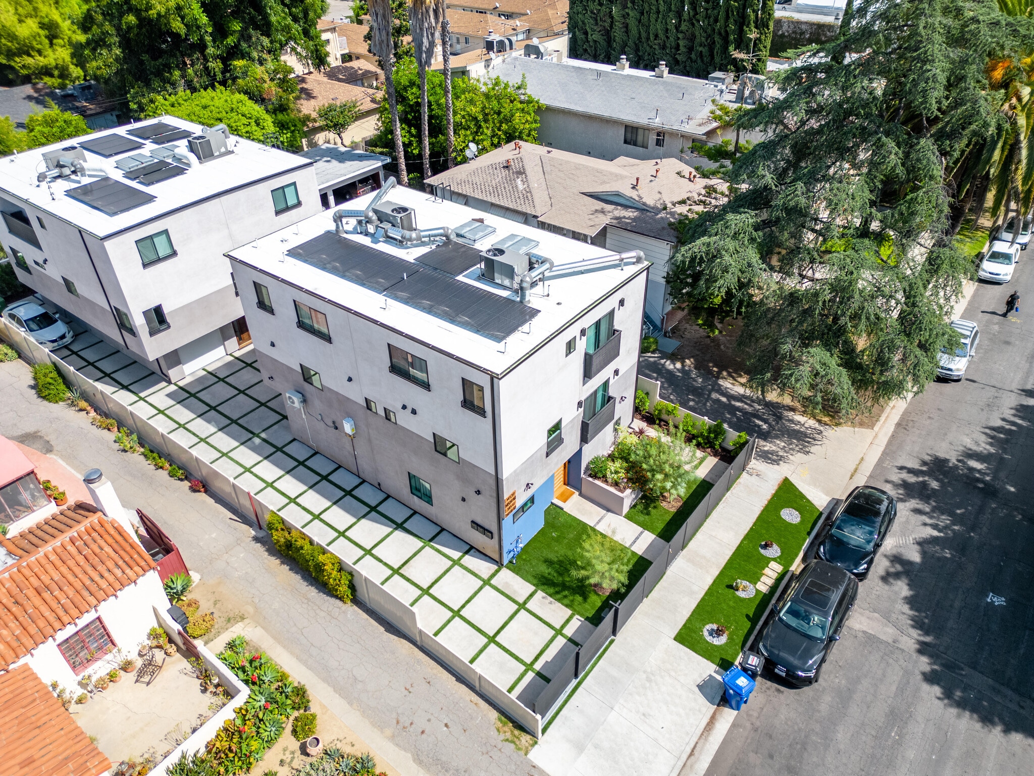 Building Photo - 14541 Weddington St