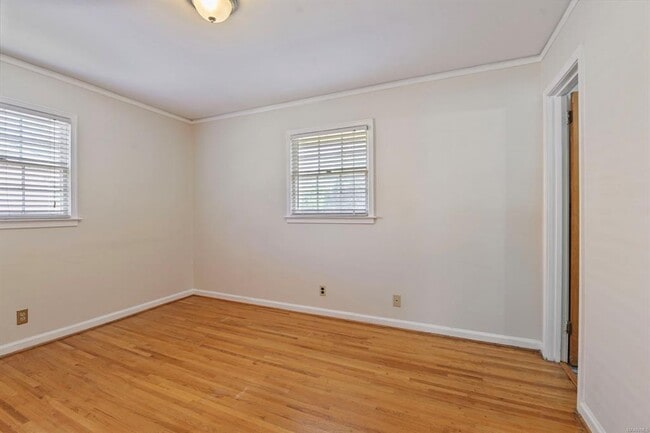 Building Photo - 839 Greg Dr