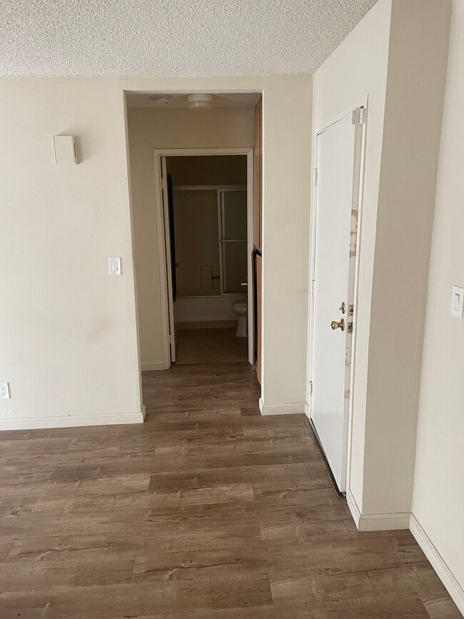 Hallway - 6767 Hayvenhurst Ave