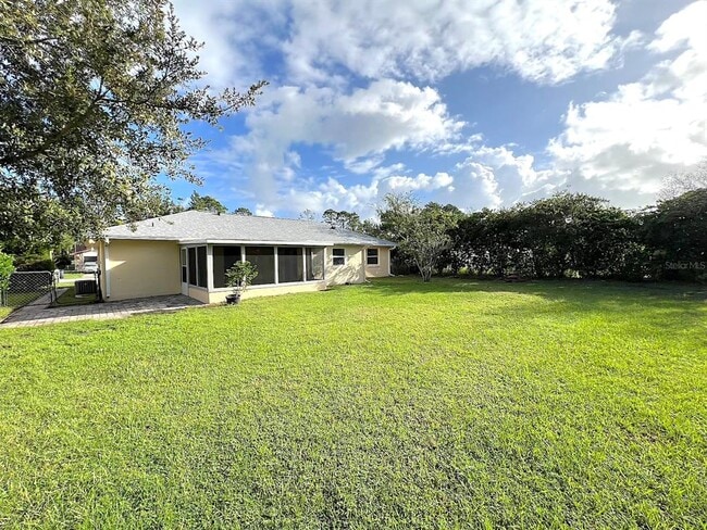 Building Photo - 104 Raemoor Dr