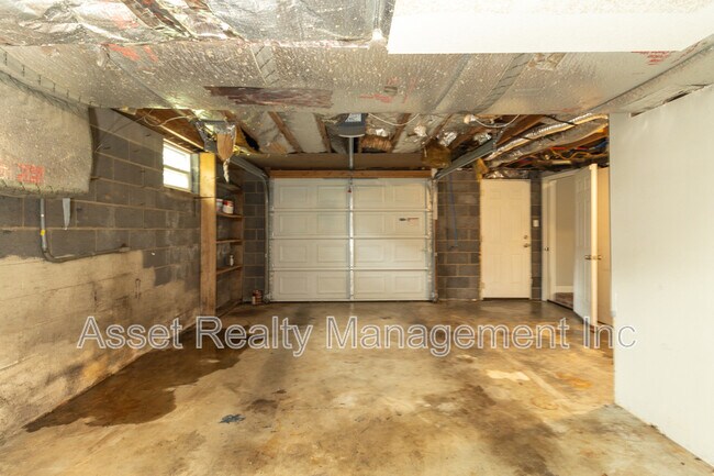 Building Photo - 2344 Alice Bell Rd