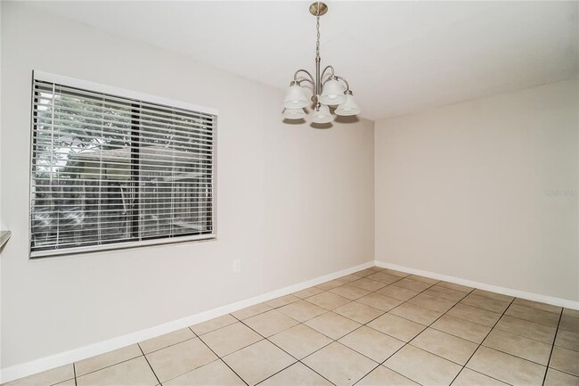 Building Photo - 5312 Sun Valley Ct