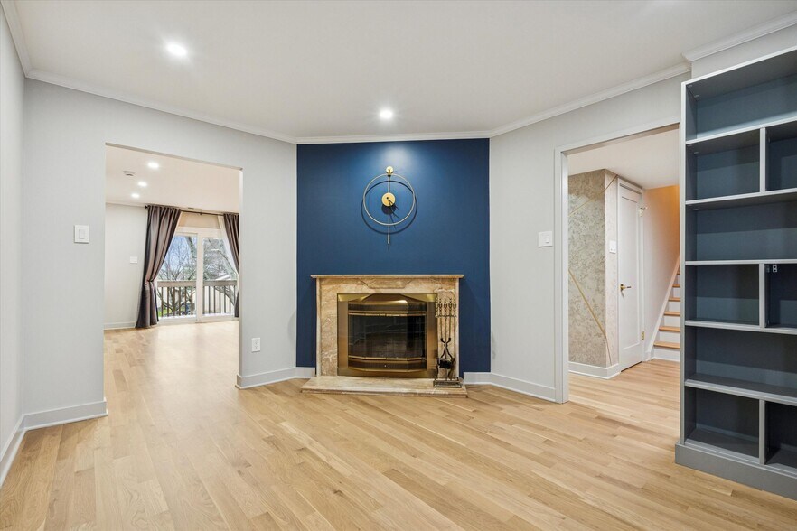 Building Photo - 42 Golf Club Dr