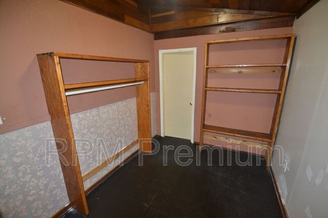 Building Photo - 12369 Palmyra Dr