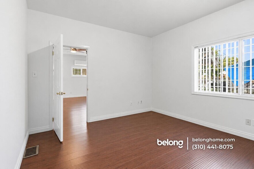 Building Photo - 1410 Fedora St
