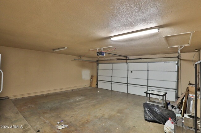 Building Photo - 1355 E McLellan Rd