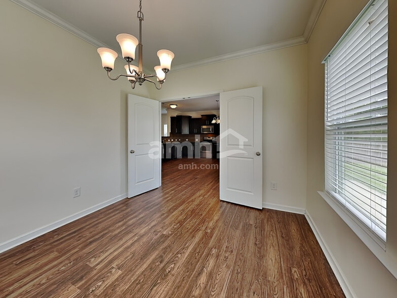 Building Photo - 5215 Smoky Ridge Ln