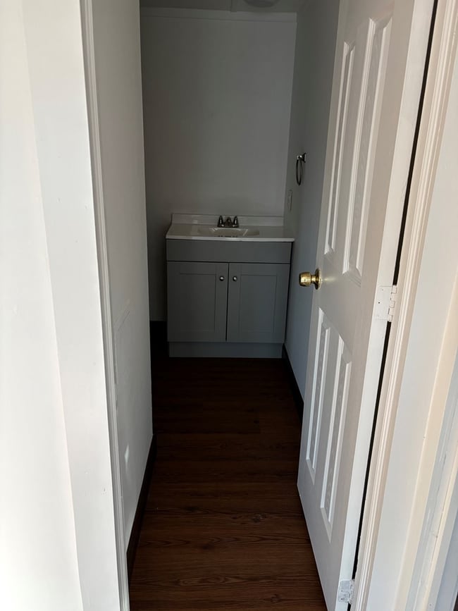 Building Photo - 39092 Mumford St