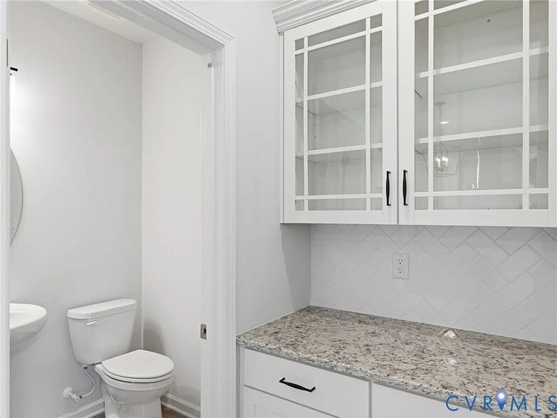 Building Photo - 13813 Riverlight Dr
