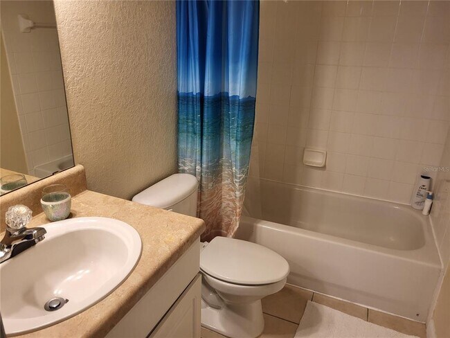 Building Photo - 4961 NW 43rd Ave