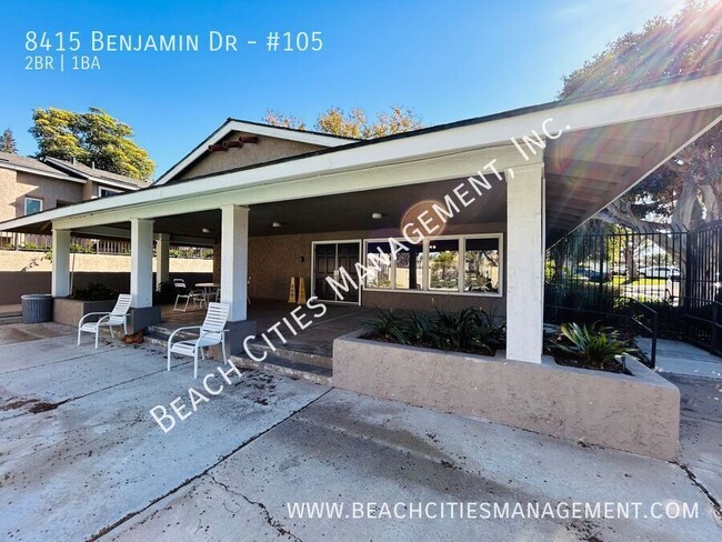 Building Photo - Beautifully Updated 2 Bedroom, 1 Bath with...