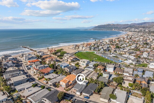 Building Photo - 1251 Devon Ln