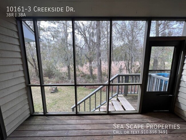 Building Photo - 10161-3 Creekside Dr.-