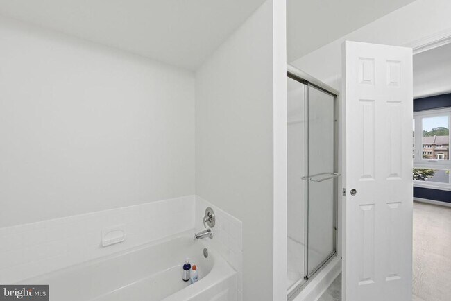 Building Photo - 10153 Turnberry Pl