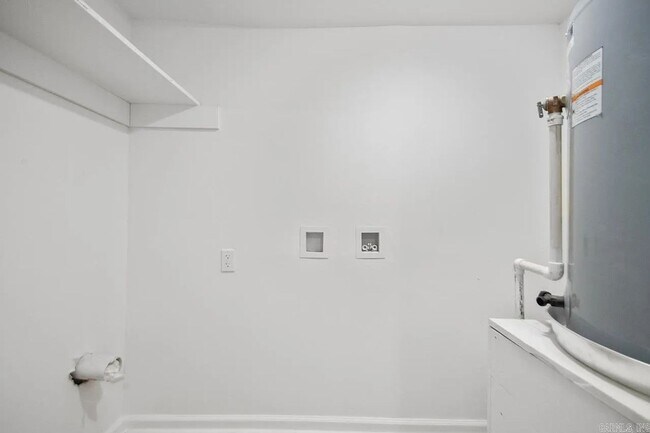 Building Photo - 3BR/1BA Home for Rent in Jacksonville, AR!