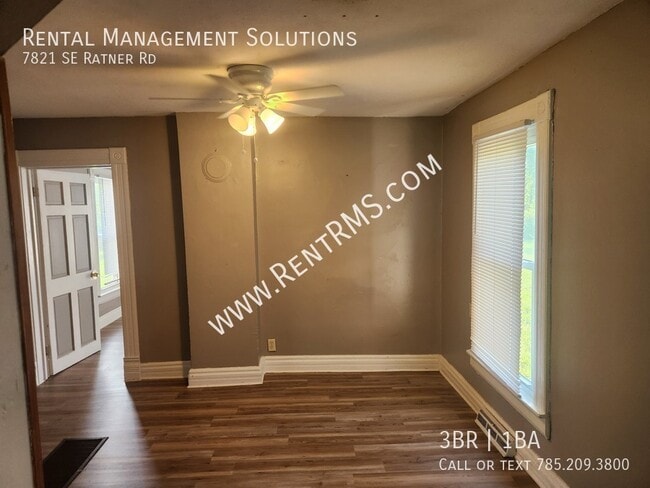 Building Photo - 7821 SE Ratner Rd