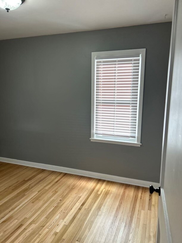 Building Photo - 108 N Lowell Ave