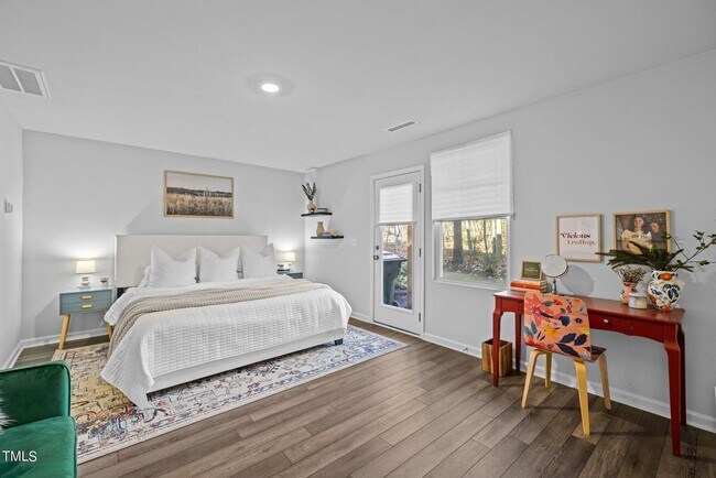Building Photo - 2550 Laurel Valley Way