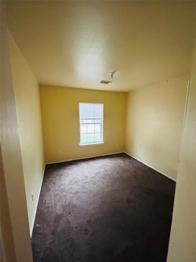 Building Photo - 6402 Hayman Dr