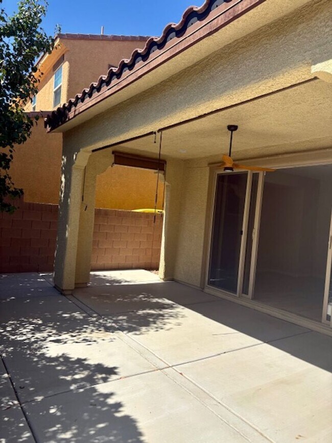 Building Photo - Beautiful two-story home in Inspirada with...