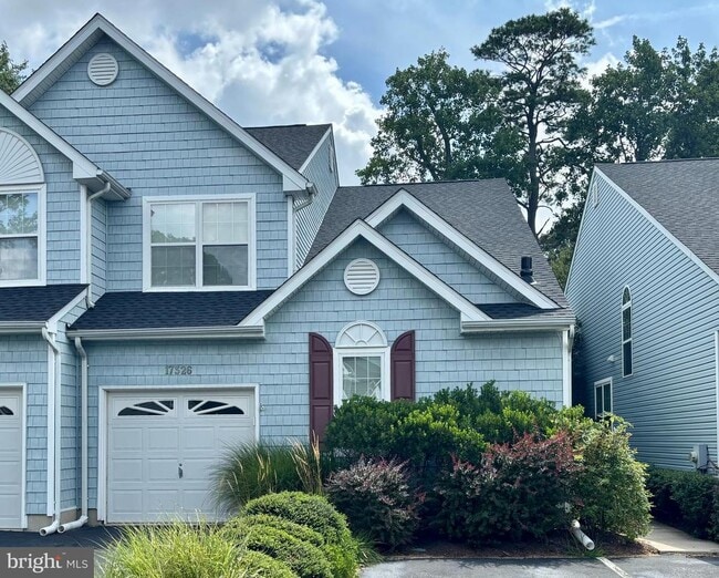 Primary Photo - 17326 King Philip Way