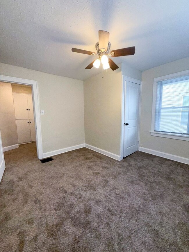 Building Photo - Gorgeous 4BR Renovation with Stylish Updates and Plenty of Space!