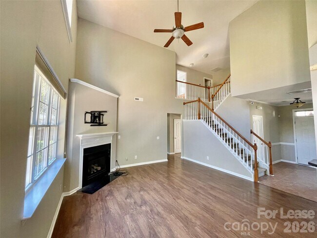 Building Photo - 1505 Niall Ln