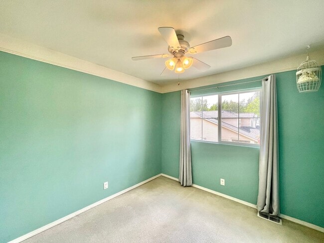 Building Photo - Great Home for rent