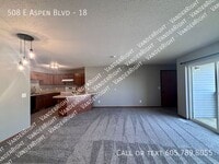 Building Photo - 508 E Aspen Blvd