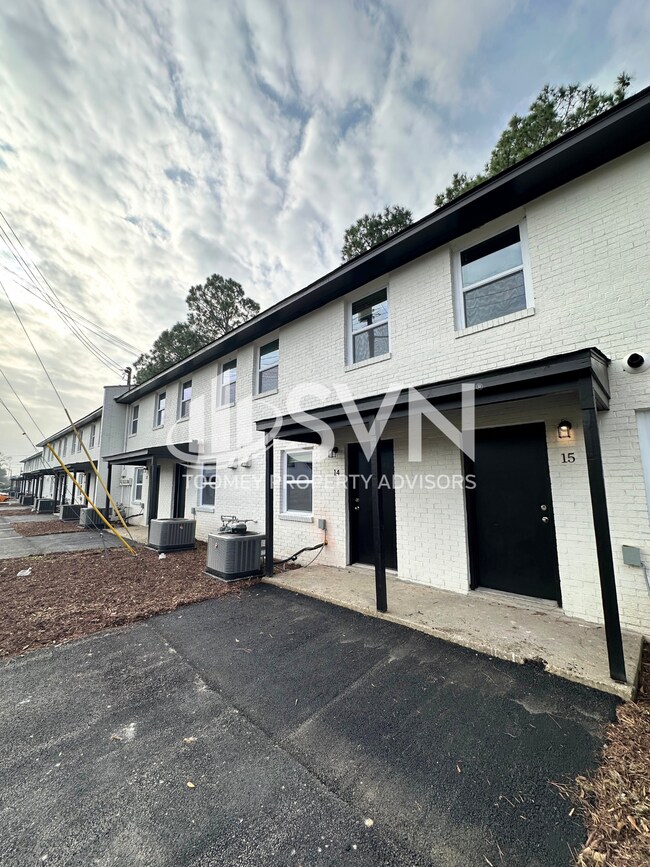 Building Photo - 1021 Adair Ave