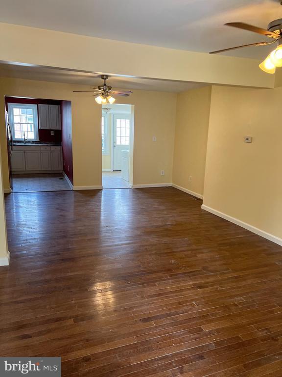 Building Photo - 118 Patapsco Ave