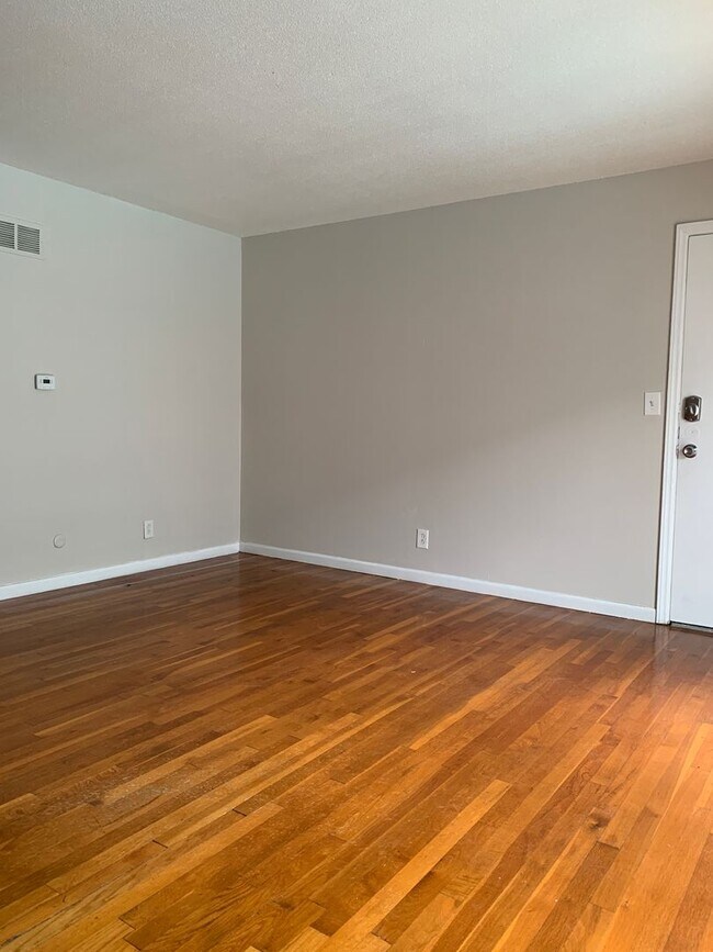 Interior Photo - Aspen Village Apartments