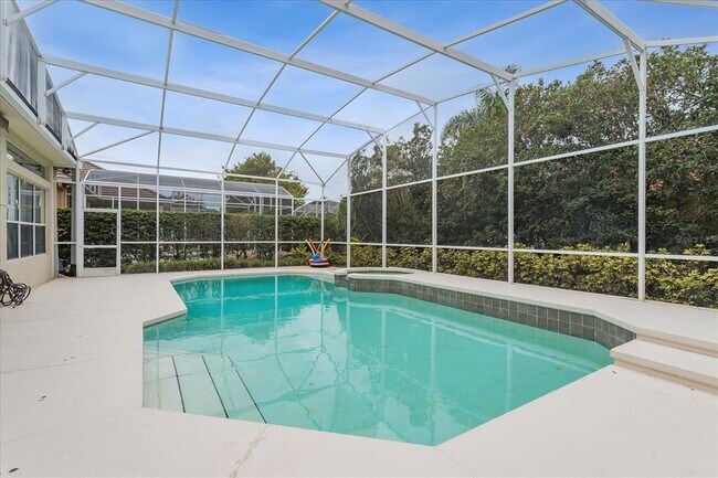 Building Photo - 10606 Boca Pointe Dr