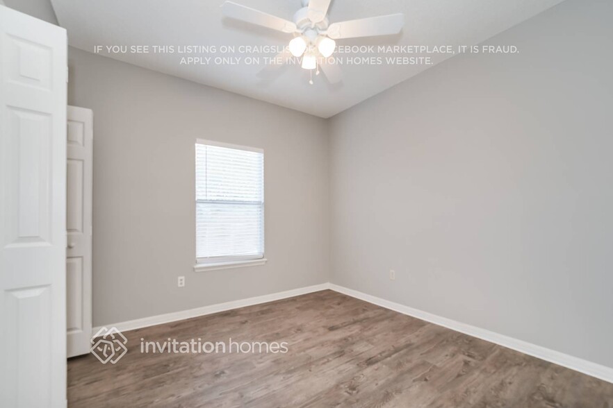 Building Photo - 1588 Winston Ln