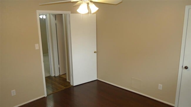 Building Photo - 14122 Bateau Dr