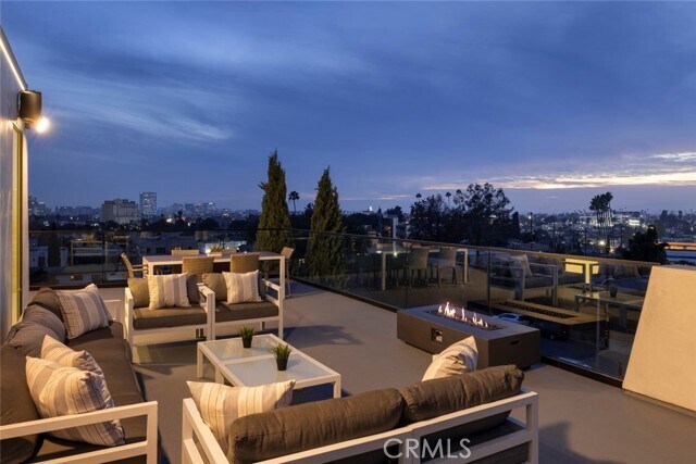 Building Photo - 3620 Ellsworth St