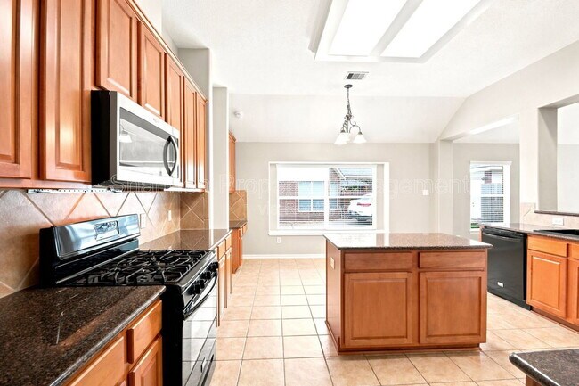 Building Photo - 24815 Corbin Gate Dr
