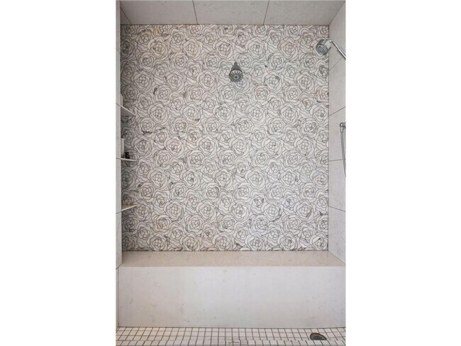 Building Photo - 201 S 11th St