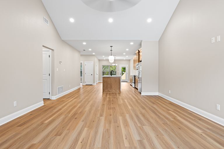 open floor plan - 225 S Pine St