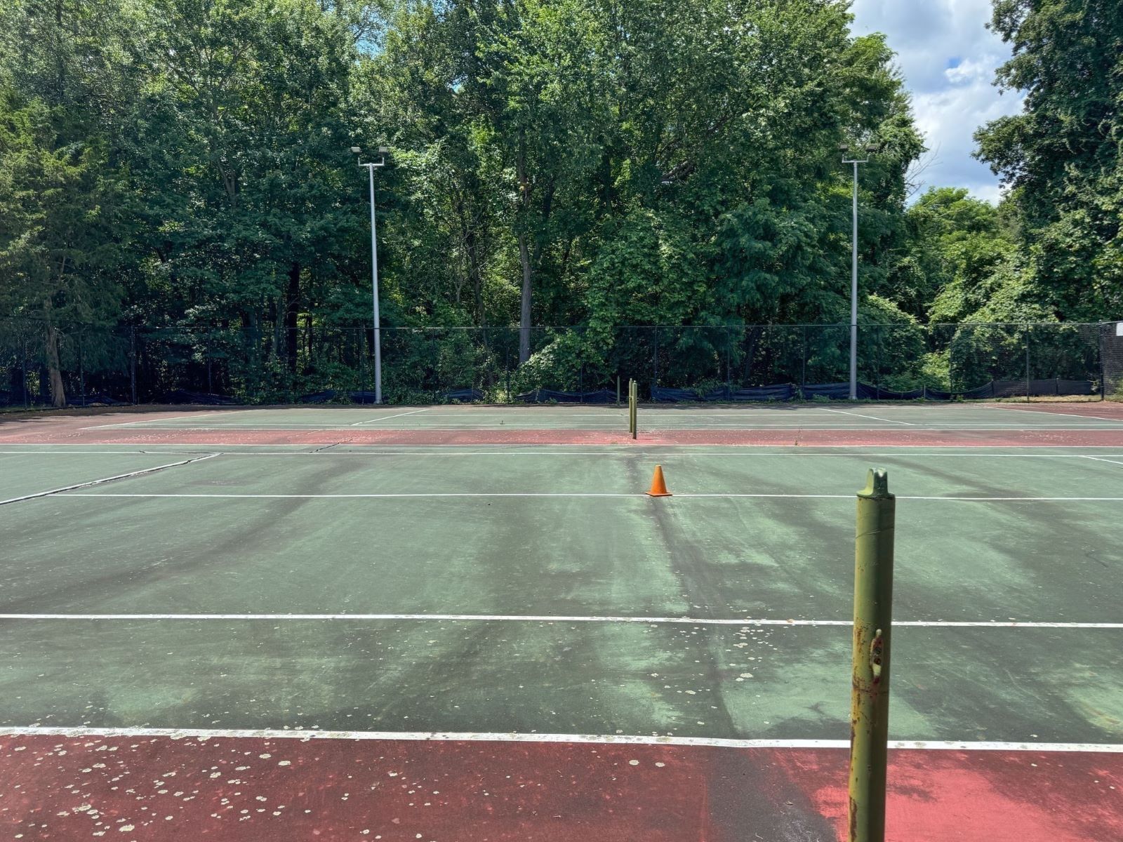 Building Photo - 2008 Windsor Dr