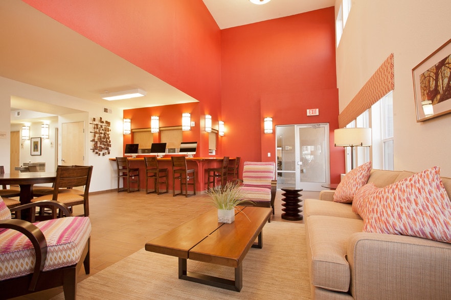 San Isidro Washer/Dryer Included Santa Fe, NM