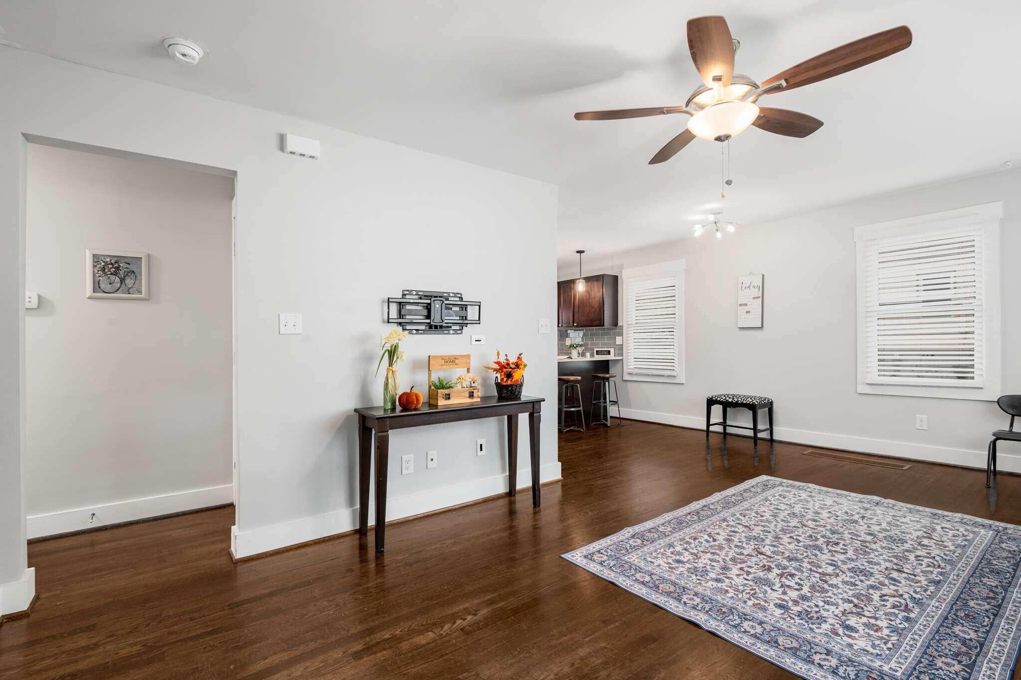 Building Photo - 2046 Settle Cir SE