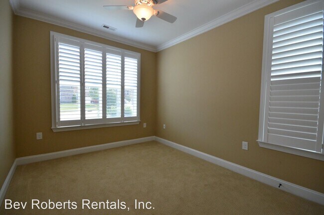 Building Photo - 4 br, 3 bath House - 465 Methven Grove Drive