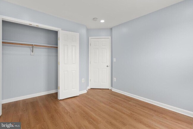 Building Photo - 15788 Nimes Ct