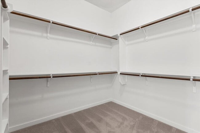 Building Photo - 7201 Garnet Mill Ln