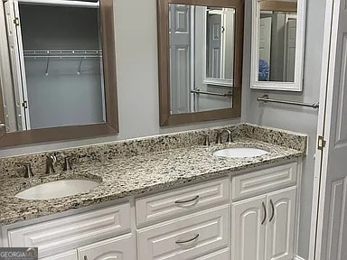 Building Photo - 176 Whippoorwill Cir