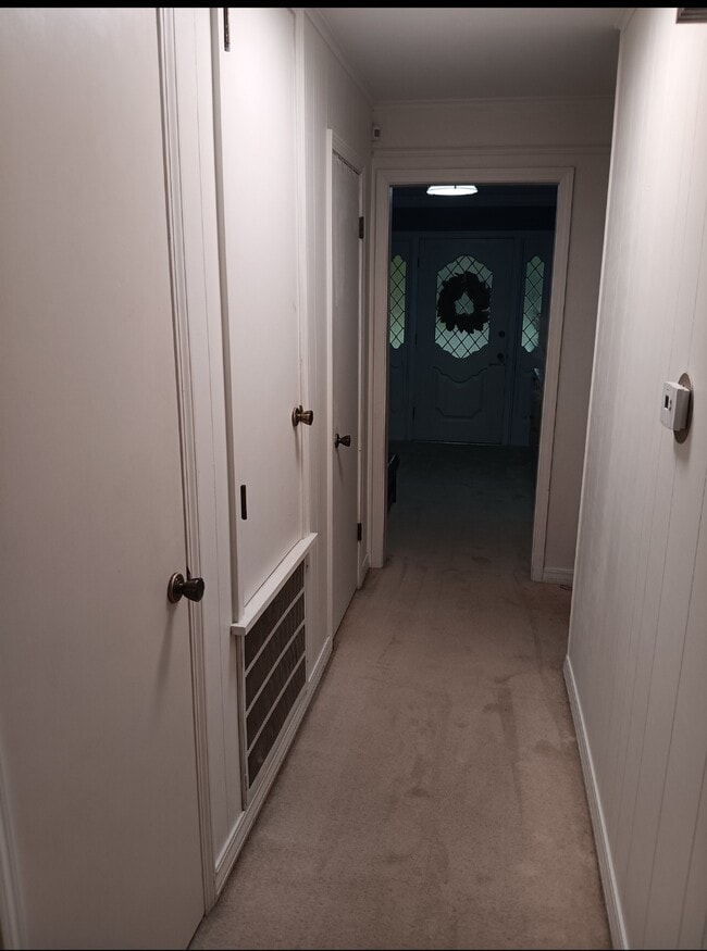 2 hall closets - 2308 Wesley Cir