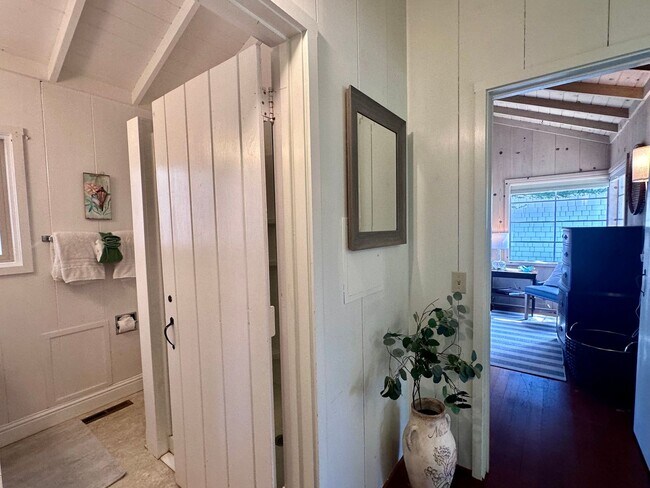 Building Photo - Idyllic Fully Furnished Cottage in Asilomar Dunes Available Monthly