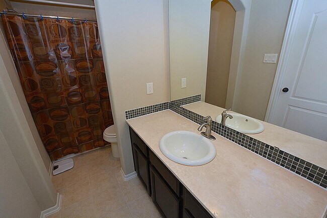 Building Photo - 26910 Boulder Hill Ct