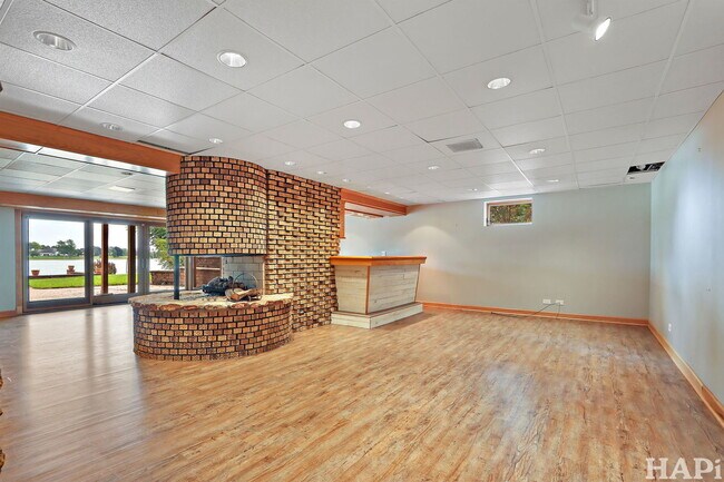 Building Photo - 58 Watergate Dr